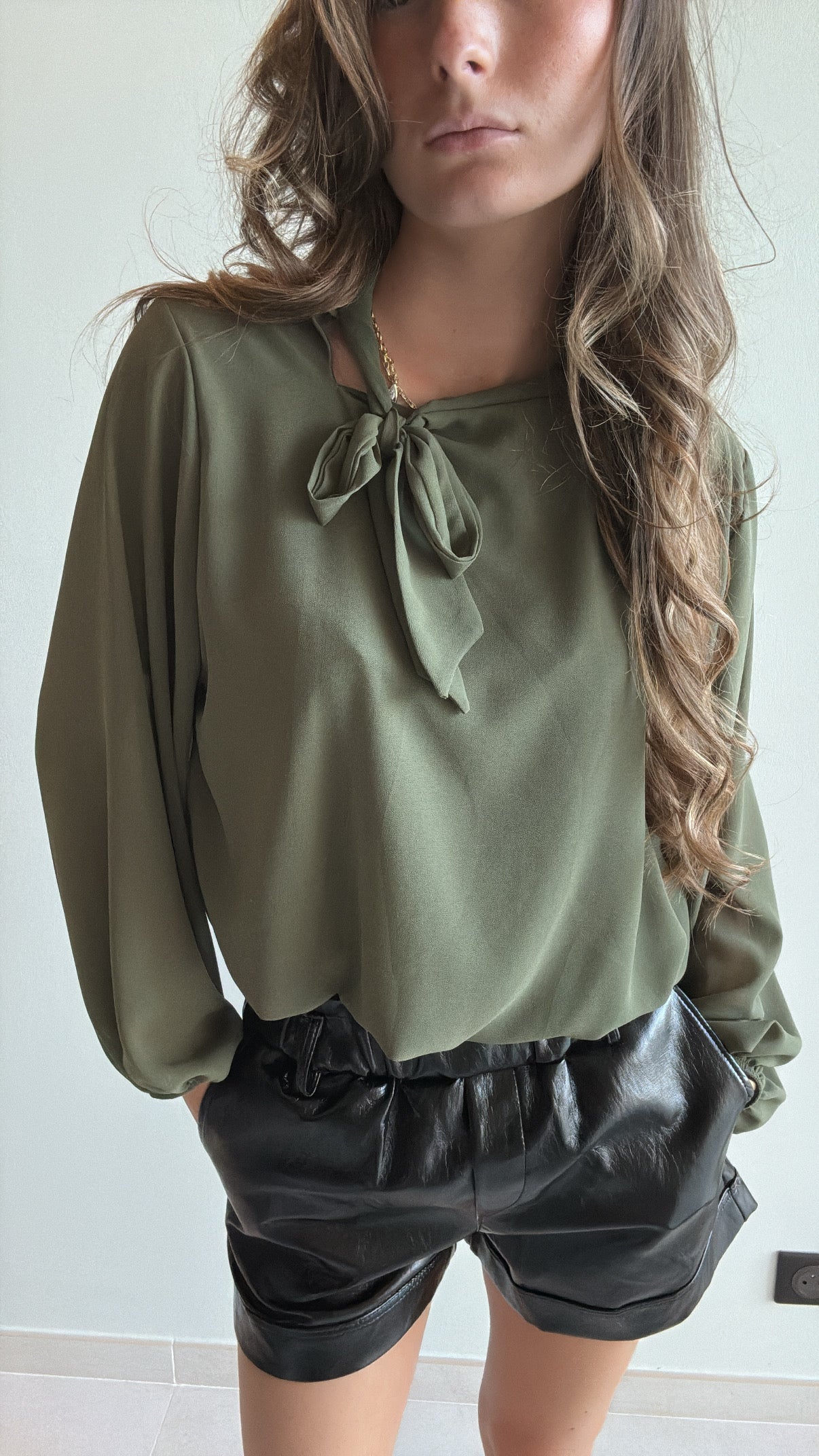 BLOUSE avec bras transparent