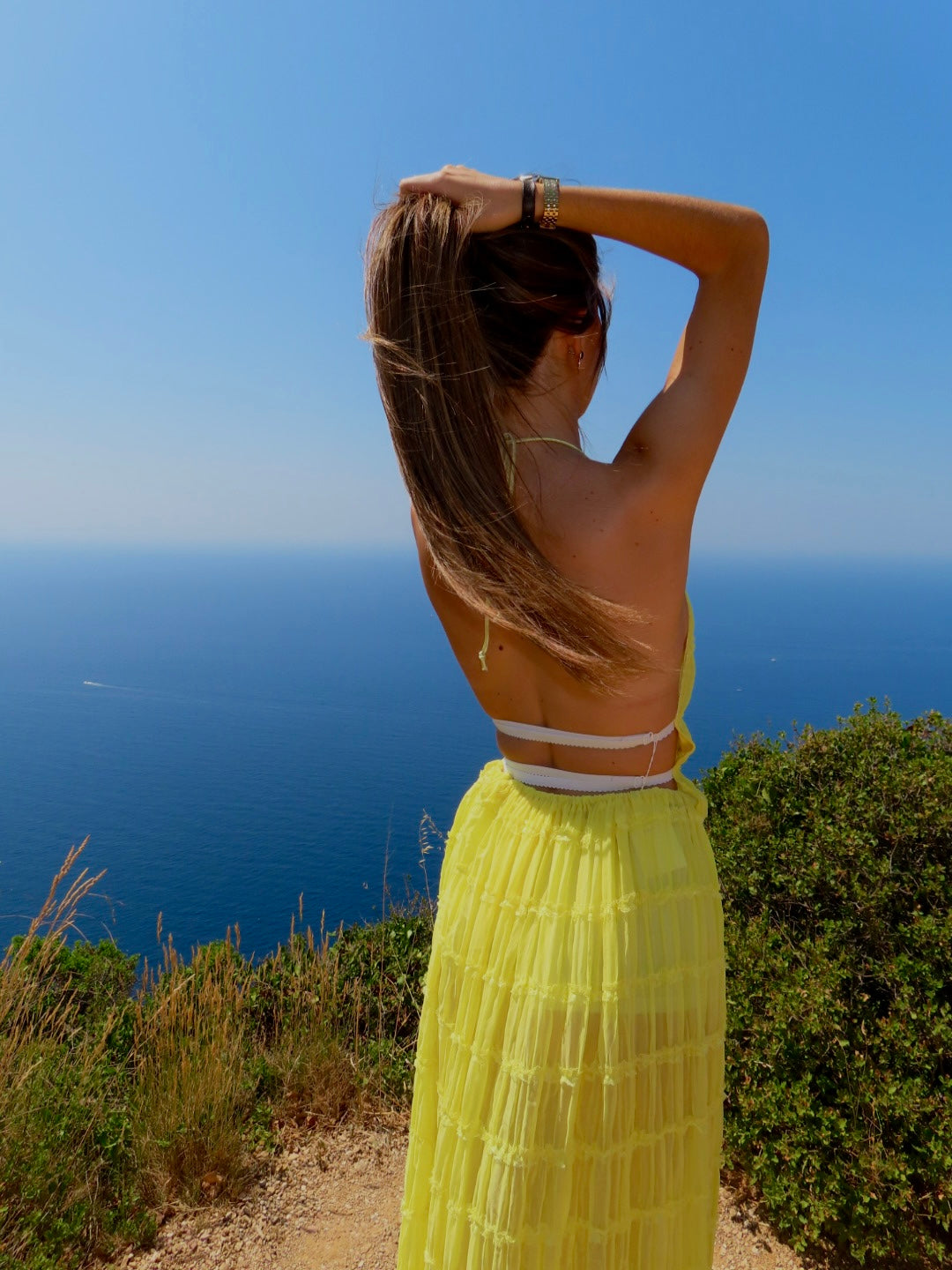 Ensemble jaune