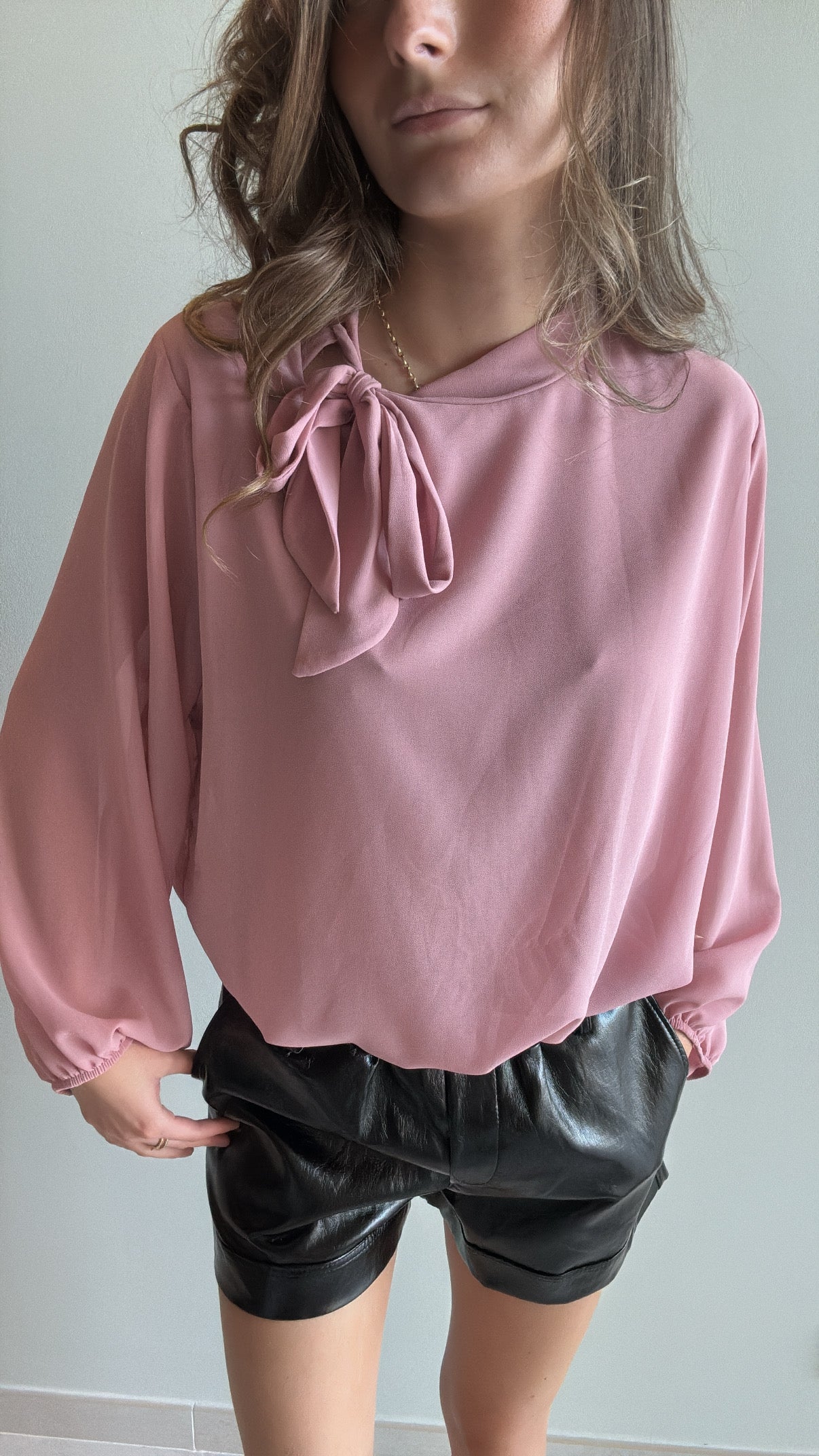 BLOUSE avec bras transparent