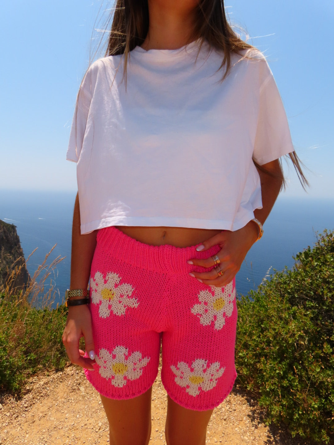 Short rose
